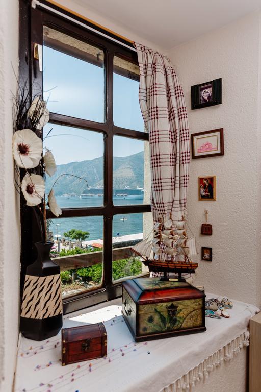 Celine'S Place By The Sea Котор Екстериор снимка